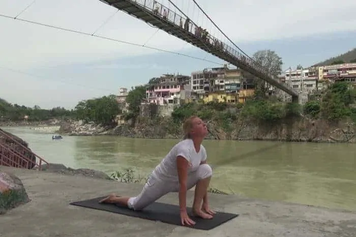 Ashwa Sanchalanasana pose 4